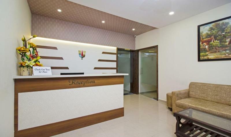 Ocean Suites Hotel Мумбаи Экстерьер фото